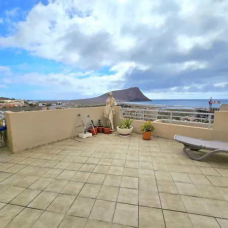 Vista Roja With Ocean View Apartment *